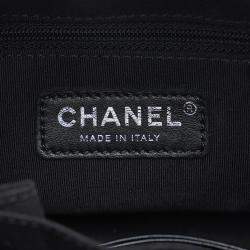 Pre Owned Chanel Black Small Painted Knit Gabrielle Crossbody Bag