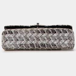 Pre Owned Chanel Black/White Medium Classic Tweed Double Flap