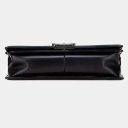 Pre Owned Chanel Black Medium Chevron Calfskin Boy Flap