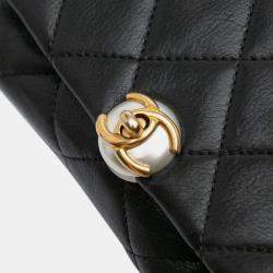 Pre Owned Chanel Black Mini Quilted Calfskin Pearl CC Accordion Flap