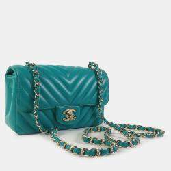 Pre Owned Chanel Green Mini Rectangular Chevron Lambskin Single Flap