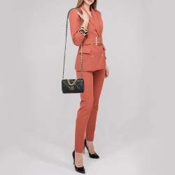 مملوكة مسبقًا محفظة شانيل جلد مبطن أسود 19 بسلسلة