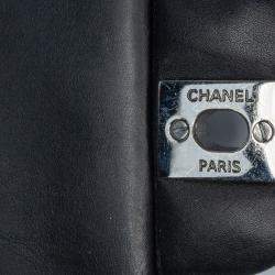 Pre Owned Chanel Black Mini Square Classic Patent Single Flap