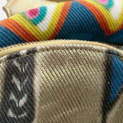 Pre Owned حقيبة ظهر شانيل سي سي لوجو غرافيتي قماش جلدي ذهبي/متعدد الألوان