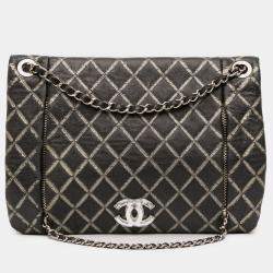 Pre Owned Chanel Black Quilted Metallic Distressed Lambskin CC Crystal Flap