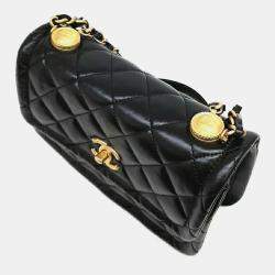 Pre Owned Chanel Black Leather Button-On Top Crossbody Bag