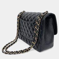 Pre Owned Chanel Black Leather Classic Jumbo