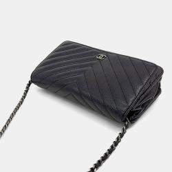 Pre Owned Chanel Black Leather Caviar Chevron WOC Mini Crossbody Bag