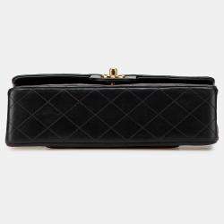 Pre Owned Chanel Black Medium Classic Lambskin Double Flap
