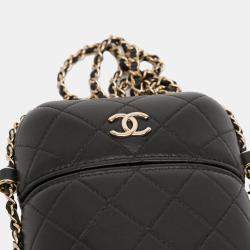 Pre Owned Chanel Black CC Quilted Lambskin Chain Around Phone Holder