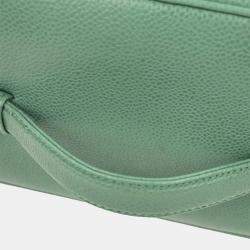 Pre Owned Chanel Green Calfskin Vanity Handbag