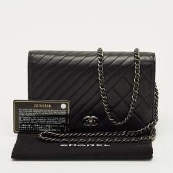 Pre Owned Chanel Black Quilted Leather Coco Boy Wallet on Chain