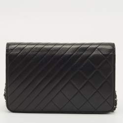 Pre Owned Chanel Black Quilted Leather Coco Boy Wallet on Chain