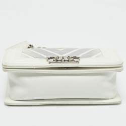 Pre Owned Chanel White/Grey Chevron Lizard and Leather Small Boy Flap Bag
