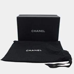 Pre Owned Chanel Black Lambskin CC in Love Heart Crossbody