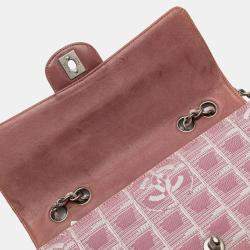 Pre Owned Chanel Pink Medium New Travel Line Nylon Single Flap