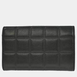 Pre Owned Chanel Black Lambskin Choco Bar Wallet