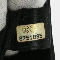 Pre Owned Chanel Black Lambskin Pouch Handbag