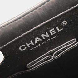 Pre Owned Chanel Black Lambskin Delivery Cutout 2way Handbag