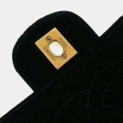 مملوكة مسبقًا Chanel Black Velvet Handbag