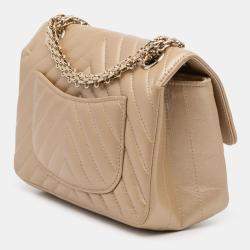 Pre Owned Chanel Gold Reissue 2.55 Chevron Quilted Metallic Calfskin Single Flap 224
