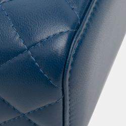 Pre Owned Chanel Blue Mini Quilted Lambskin Pearl Crush Vanity Case With Chain