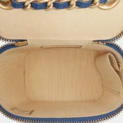 Pre Owned Chanel Blue Mini Quilted Lambskin Pearl Crush Vanity Case With Chain