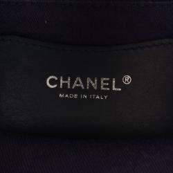 Pre Owned Chanel Blue/Green Medium Embroidered Denim Camellia Flap