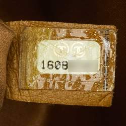 مملوكة مسبقًا Chanel Black/Cream Quilted Leather East/West Mademoiselle Accordion Flap Bag