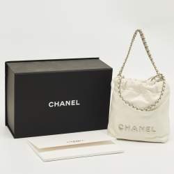 Pre Owned Chanel White Quilted Leather Mini 22 Chain Bag