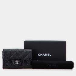 Pre Owned Chanel CC Quilted Caviar Flap Card Holder Wallet
