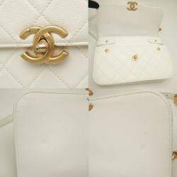 Pre Owned Chanel Chain  Caviar Skin White Shoulder Bag