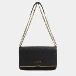 Pre Owned Chanel Shoulder Bag