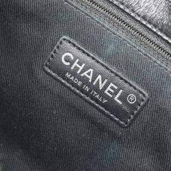Pre Owned Chanel Black Calfskin Icon Shoulder Bag