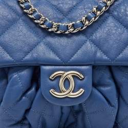 Pre Owned Chanel Blue Quilted Leather CC Flap Chain Around Bag