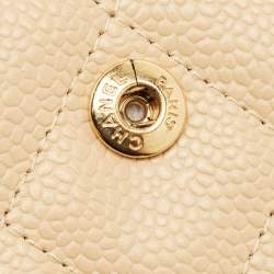 مملوكة مسبقًا حقيبة شانيل ذات قلاب مزدوج كلاسيكي جلد مبلوط بيج كبير الحجم