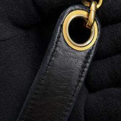 Pre Owned Chanel Cc Logo Chaintote Bag Black Lambskin