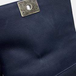Pre Owned Chanel Boy Chanel Chain shoulder Bag Navy Caviar Leather Size 25