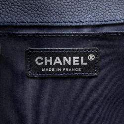 Pre Owned Chanel Boy Chanel Chain shoulder Bag Navy Caviar Leather Size 25
