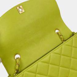 Pre Owned Chanel Light Green Lambskin Medium Diana Shoulder Bag