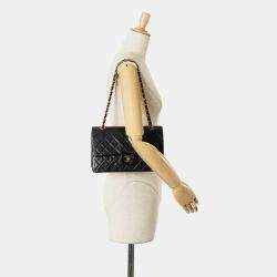Pre Owned Chanel Black Medium Classic Lambskin Double Flap