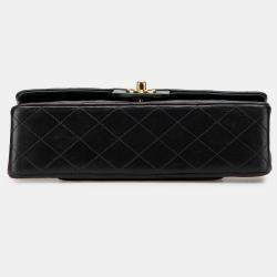 Pre Owned Chanel Black Medium Classic Lambskin Double Flap
