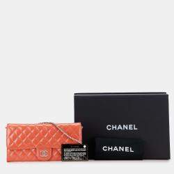 Pre Owned Chanel Red Quilted Patent Brilliant East West Wallet On Chain