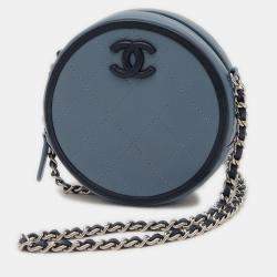 Pre Owned Chanel Round CC Blue Leather Shoulder Bag
