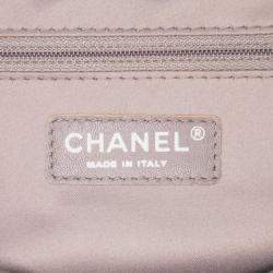 Pre Owned Chanel White Caviar Grand Shopping Tote XL