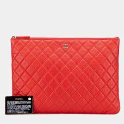Pre Owned Chanel Red Large Quilted Lambskin O Case Clutch