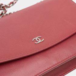 Pre Owned Chanel Red CC Caviar Sevruga Wallet On Chain
