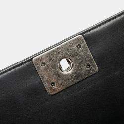 Pre Owned Chanel Black Small Quilted Patent Boy Flap