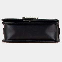 Pre Owned Chanel Black Small Quilted Patent Boy Flap