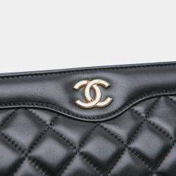 Pre Owned Chanel Black CC Quilted Lambskin Frame Clutch